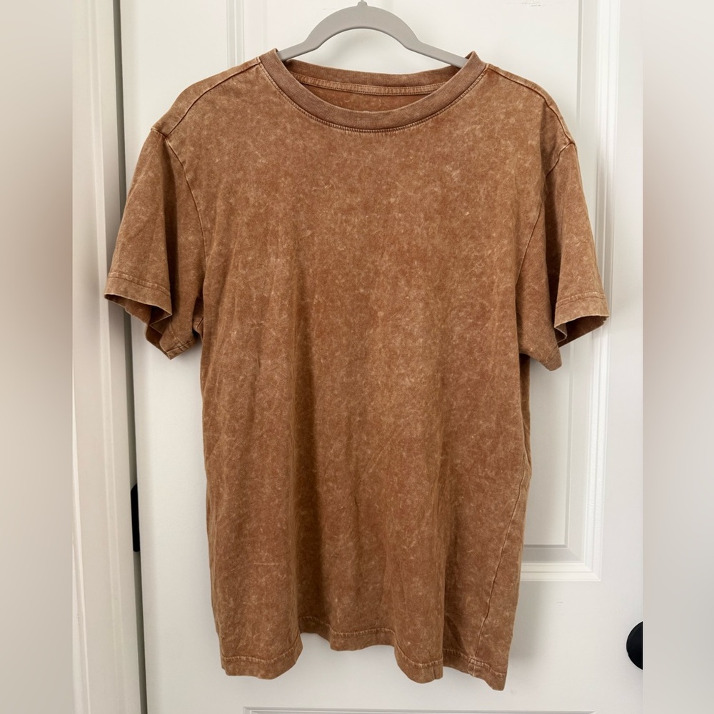 Men’s medium shirt